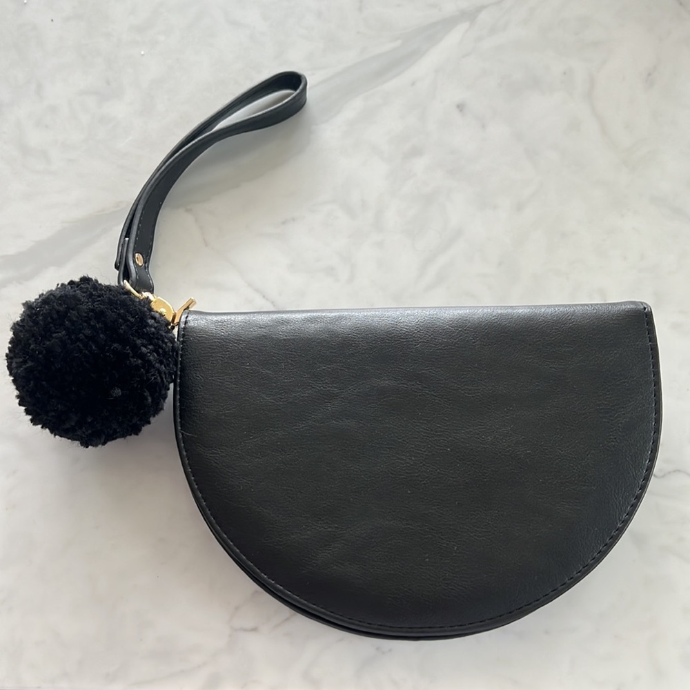 *NEW* Ban.do Black Wristlet with Pom